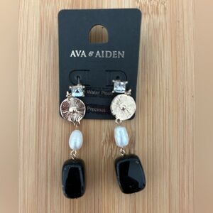 Ava & Aiden drop earrings